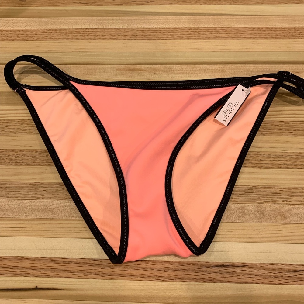 Bikini bottoms